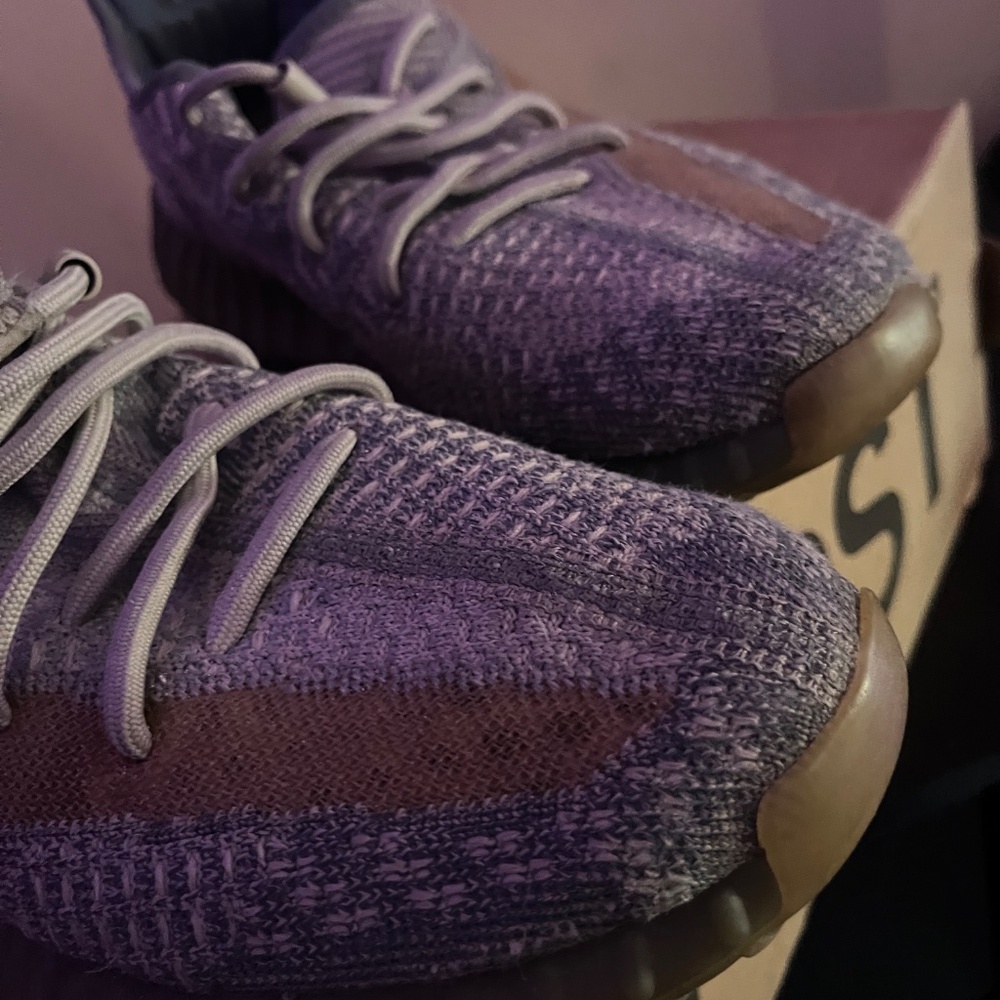 Yeezy boost 350 - Picture 3 of 5